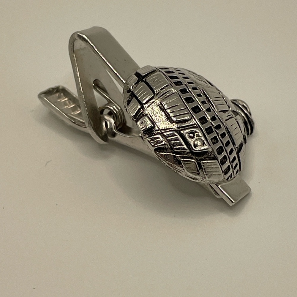 Signed Rugin Telstar Satellite Tie Clip  - Ultra Scarce Vintage Silver Tone 🌎 - Picture 7 of 9